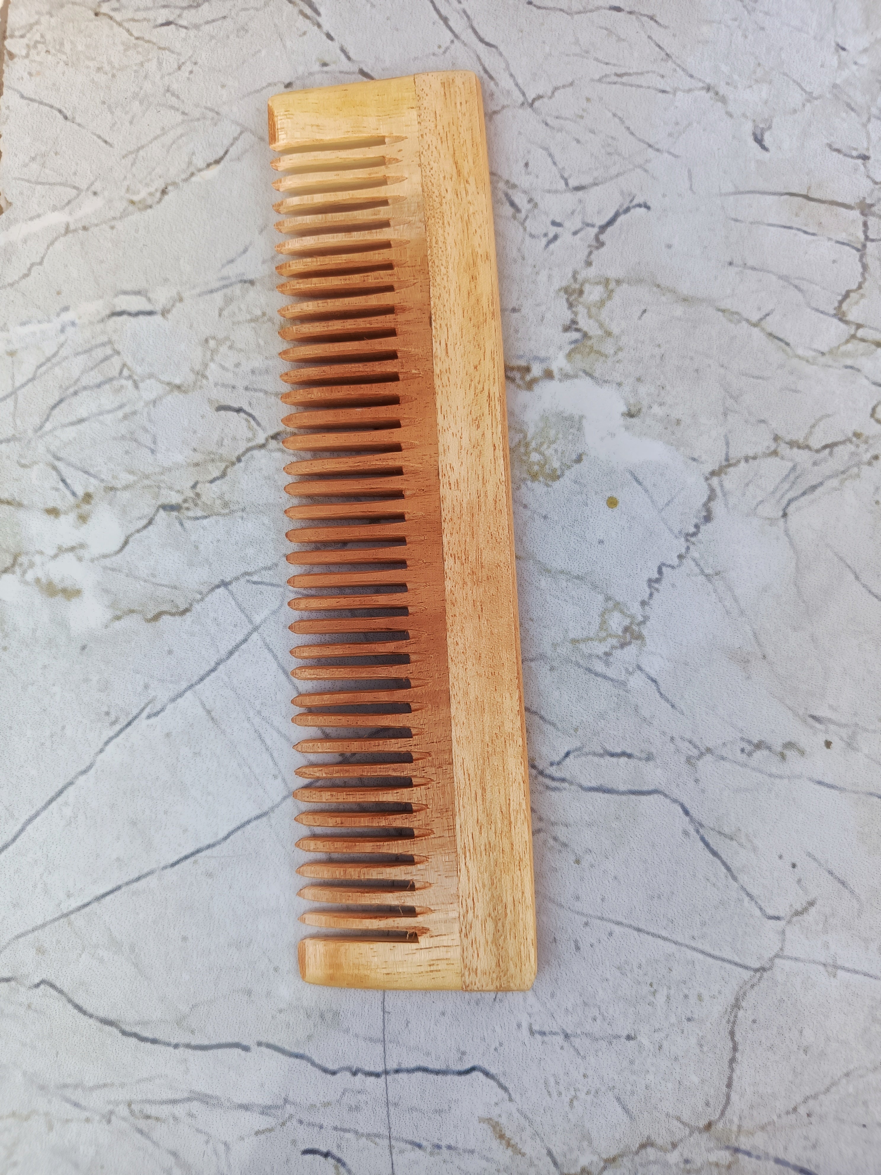 Pure Neem Wood Comb (Anti-Dandruff & Static-Free)
